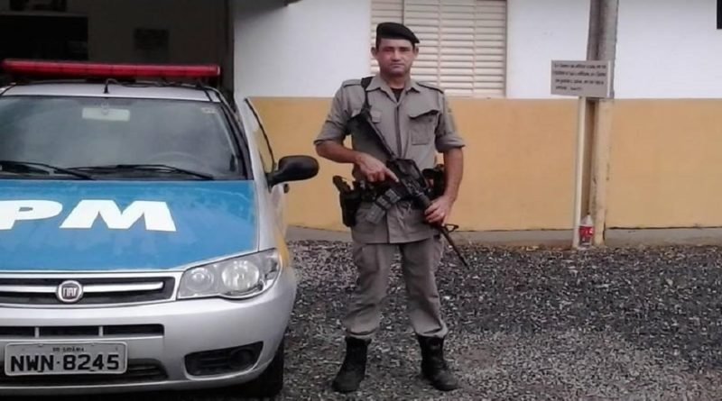 Homem mata soldado da PM com a própria arma em briga de bar