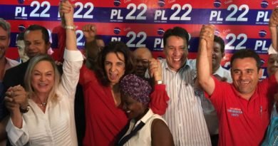 Dra. Cristina lança pré-candidatura à prefeitura de Goiânia ao lado de Magda Mofatto