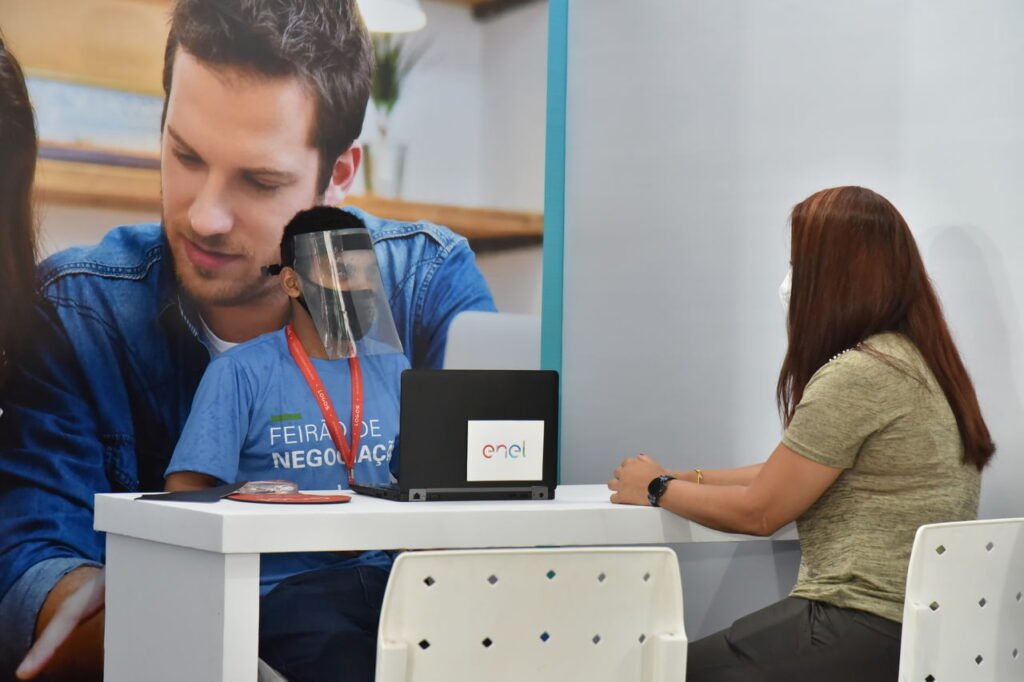 Enel Distribuição Goiás: O que abre e fecha no feriado de natal