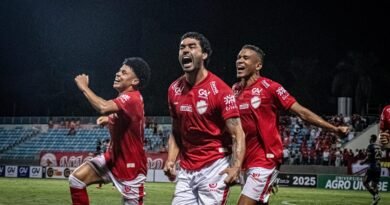 VITÓRIA COLORADA: VILA NOVA X APARECIDENSE