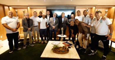 CBF homenageia heptacampeões