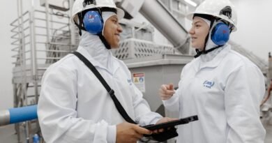 Friboi, da JBS, lança programa para formação de jovens lideranças em operações industriais com vagas em GO
