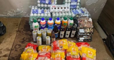 Procon Goiânia autua supermercado após encontrar 60 produtos vencidos à venda